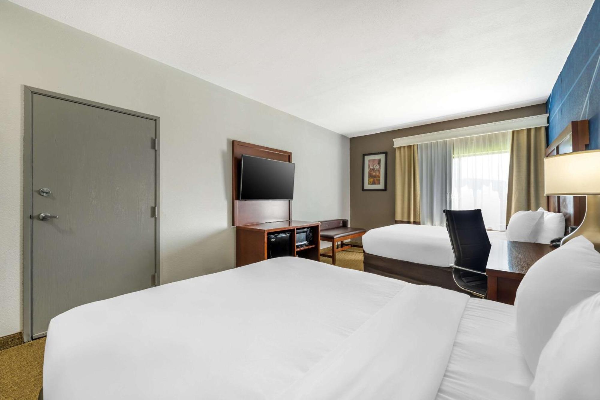คอมฟอร์ท สวีทส์ Hotel เคาน์เซิลบลัฟส์ ภายนอก รูปภาพ
